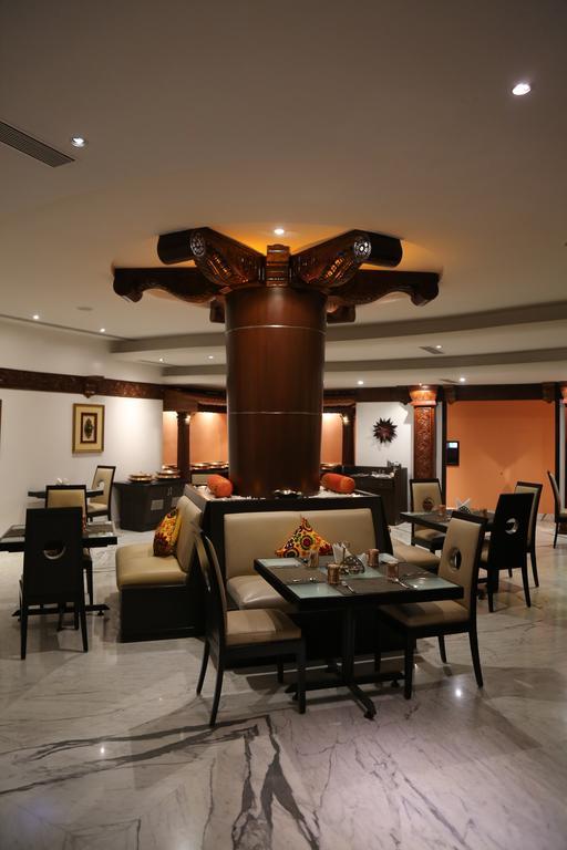 The President Hotel Bengaluru Kültér fotó