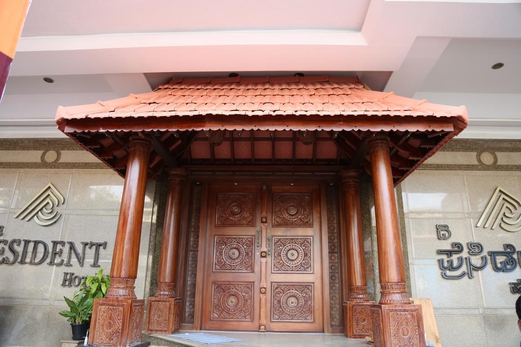 The President Hotel Bengaluru Kültér fotó