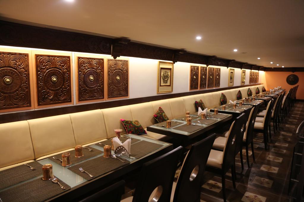 The President Hotel Bengaluru Kültér fotó