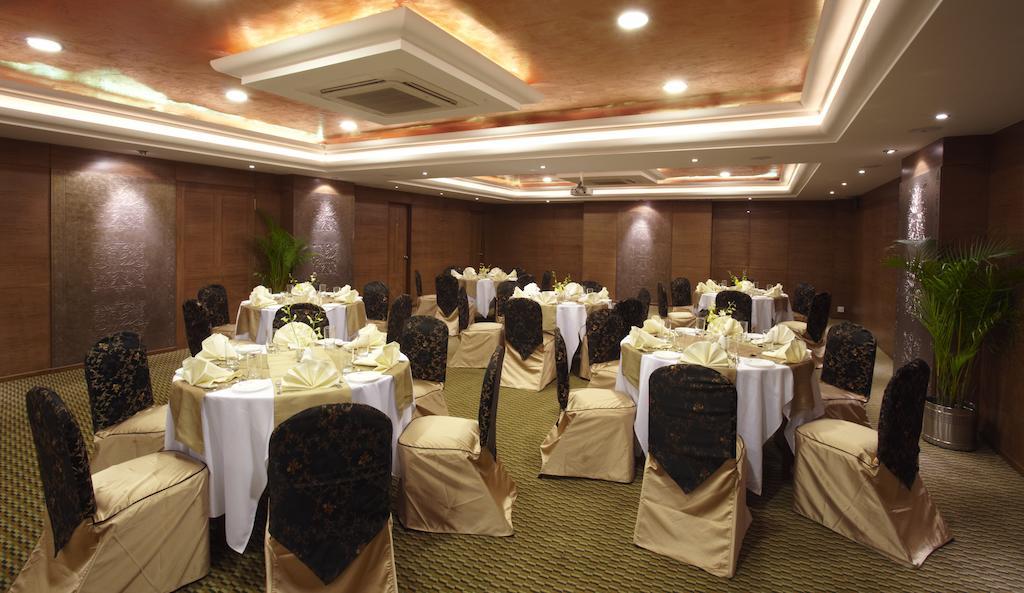 The President Hotel Bengaluru Kültér fotó