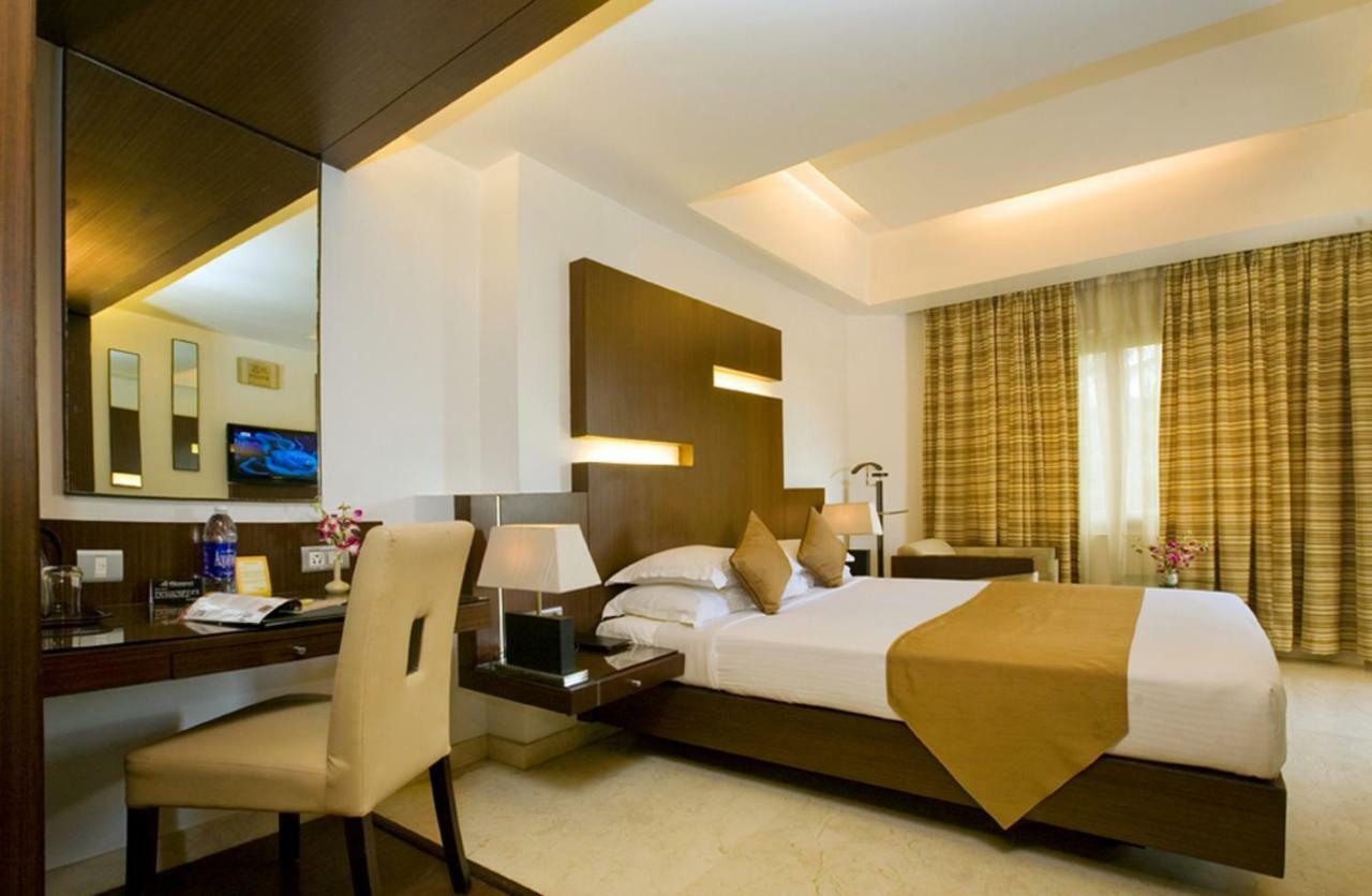 The President Hotel Bengaluru Kültér fotó